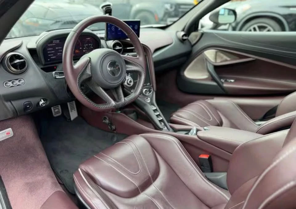 2018 McLaren 720S - Image 7 of 10