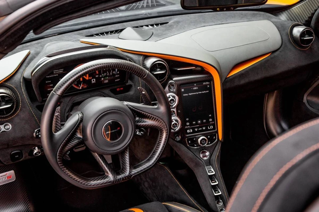 2018 McLaren 720S - Image 10 of 11