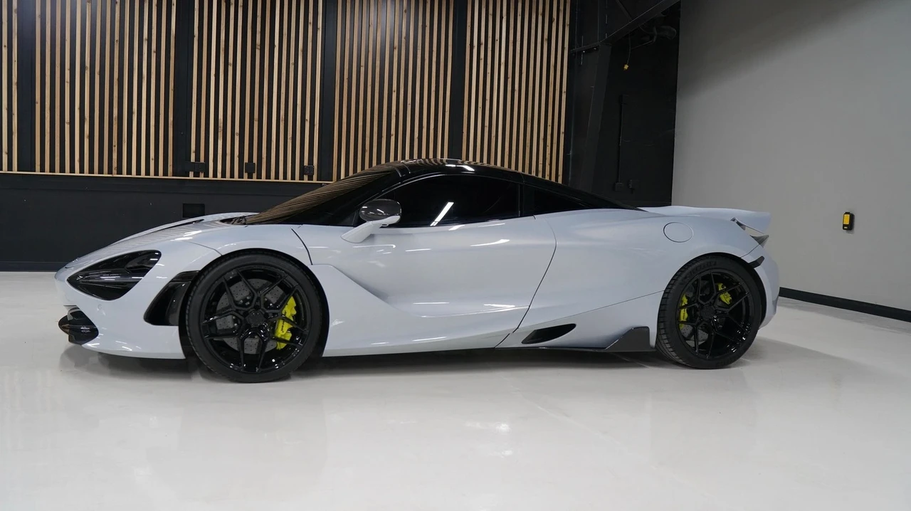 2018 McLaren 720S - Image 5 of 20