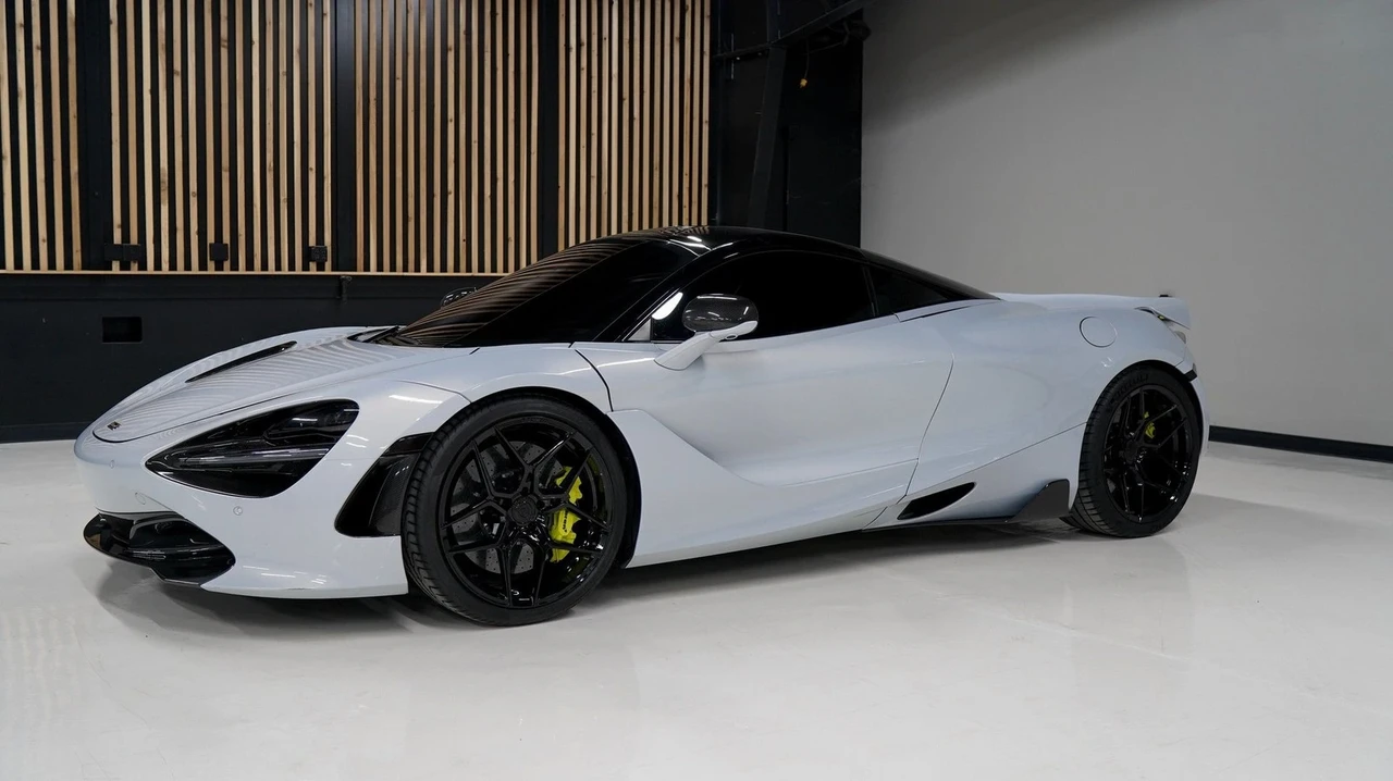 2018 McLaren 720S - Image 3 of 20