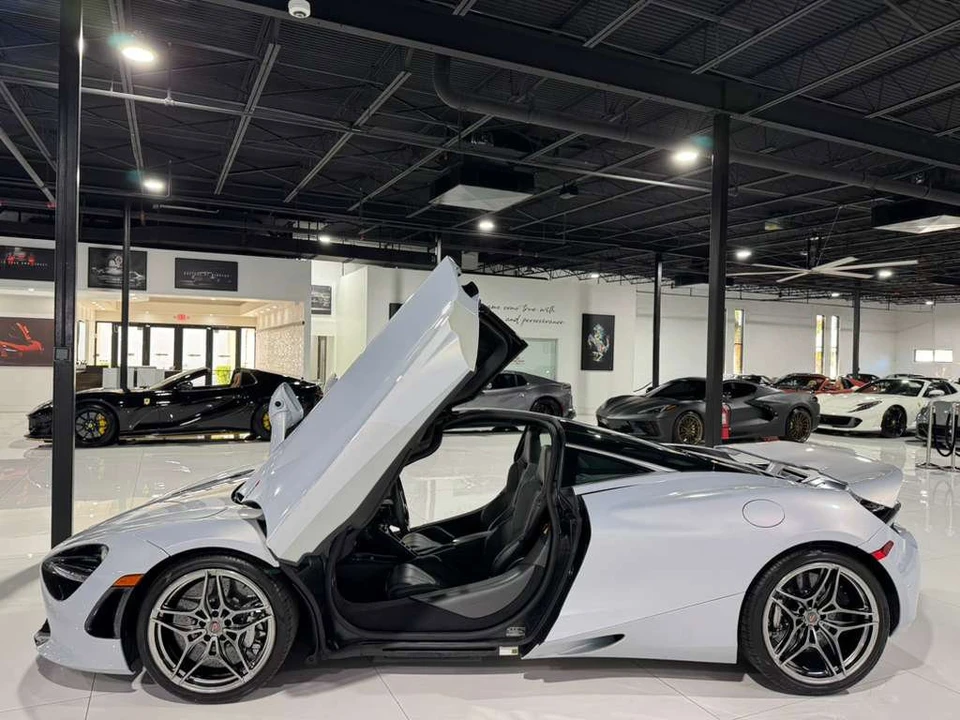 2018 McLaren 720S - Image 12 of 12