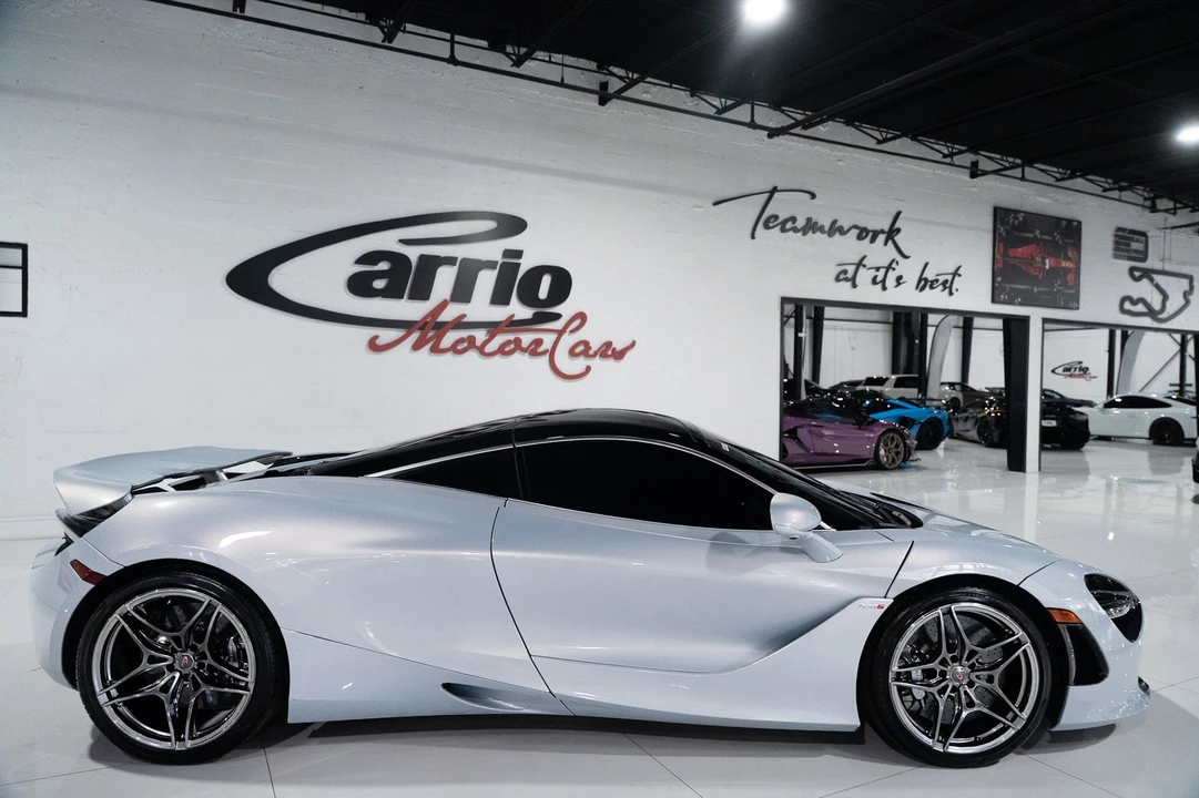 2018 McLaren 720S - Image 8 of 21