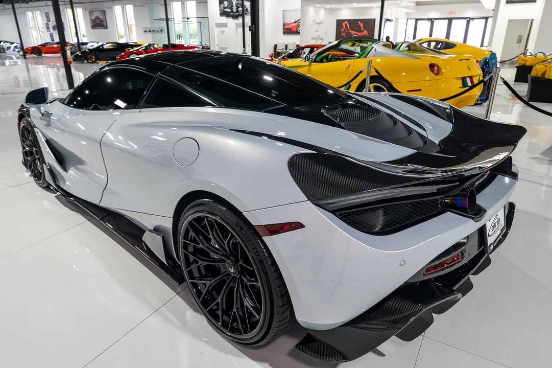 2018 McLaren 720S - Image 5 of 31