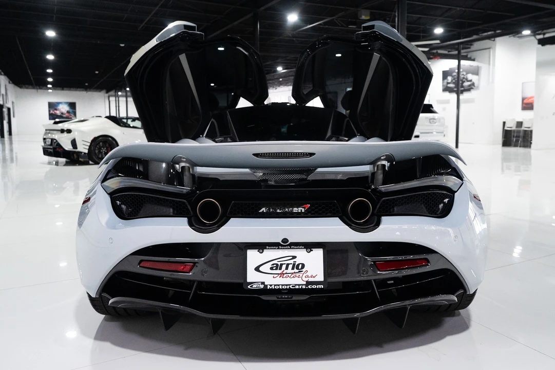 2018 McLaren 720S - Image 14 of 21