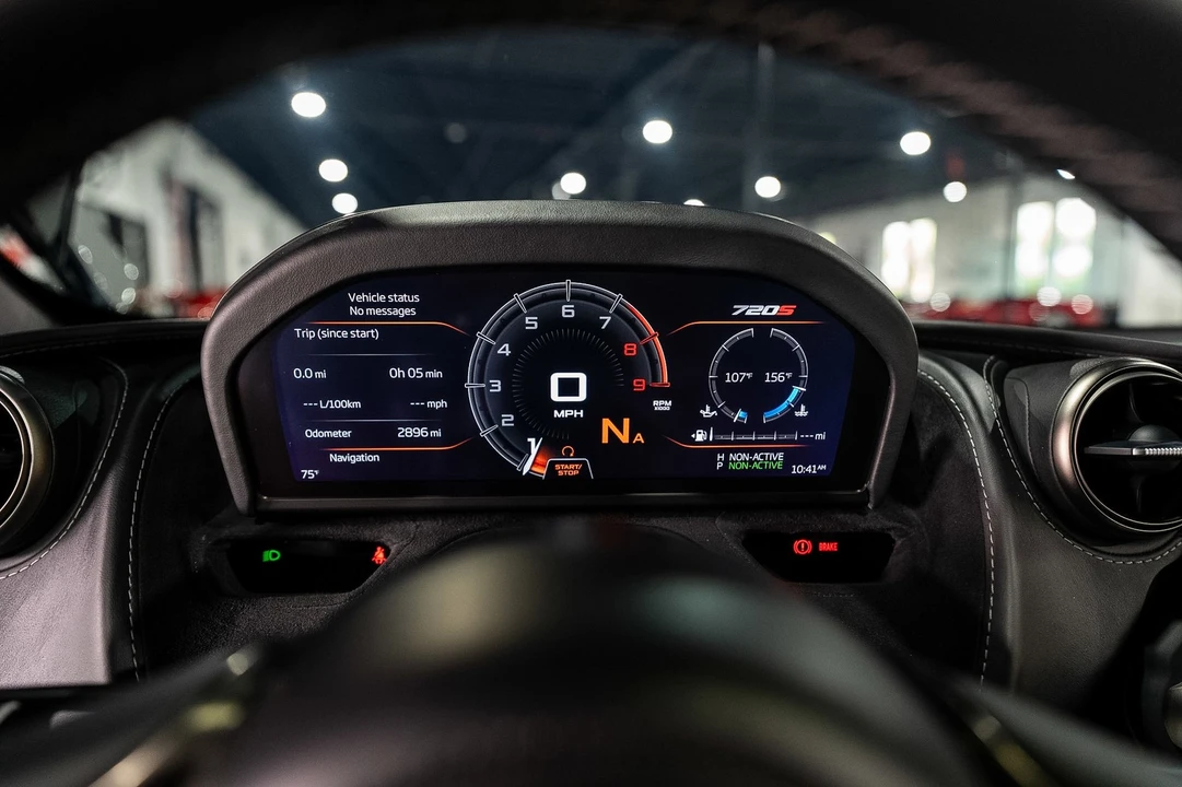 2018 McLaren 720S - Image 21 of 31