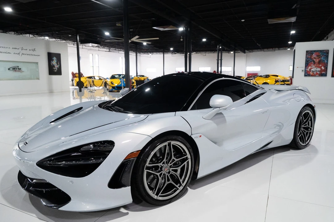 2018 McLaren 720S - Image 3 of 21