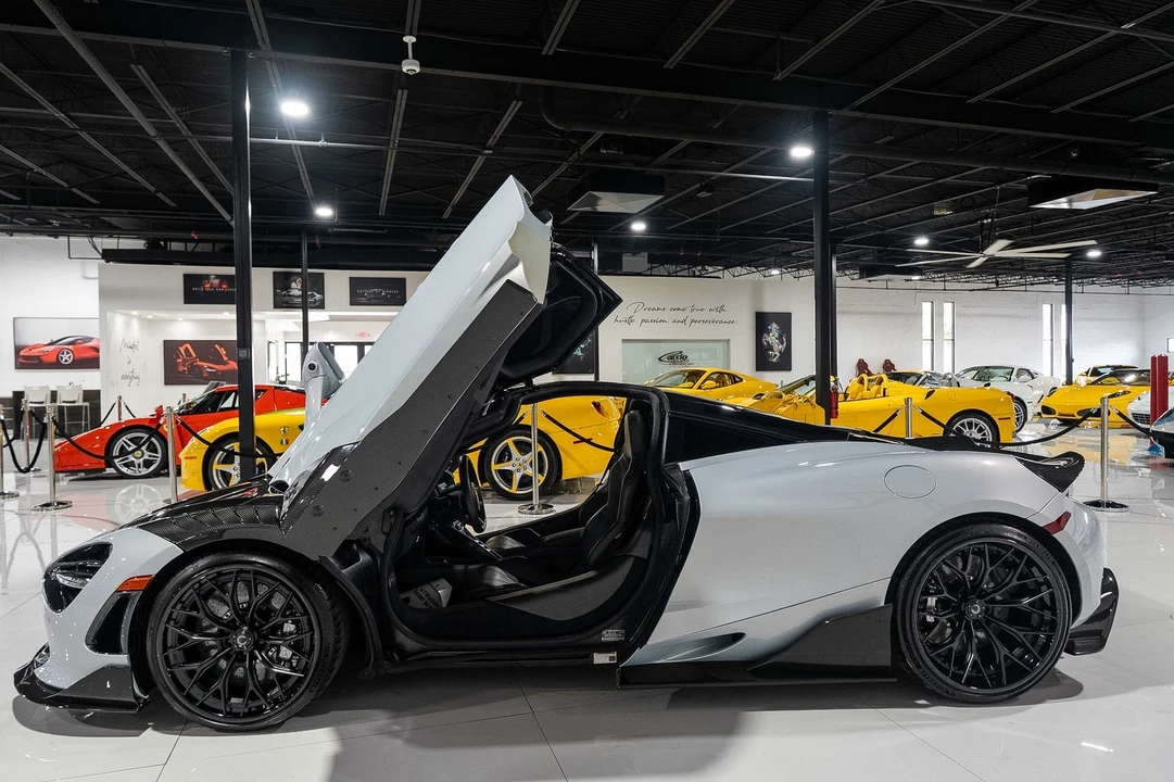 2018 McLaren 720S - Image 12 of 31