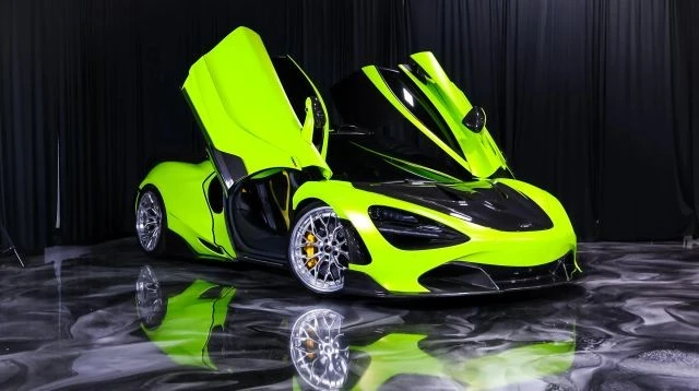 2018 McLaren 720S - Image 2 of 21