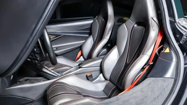 2018 McLaren 720S - Image 18 of 22