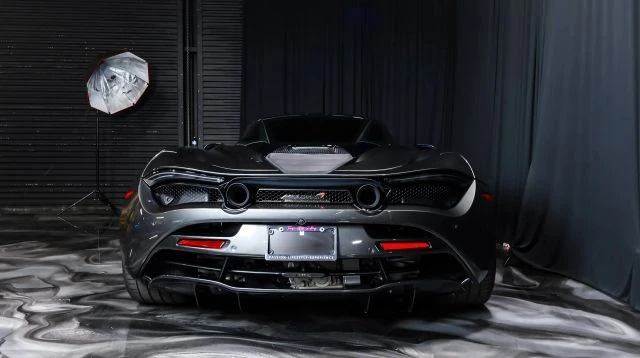2018 McLaren 720S - Image 16 of 22
