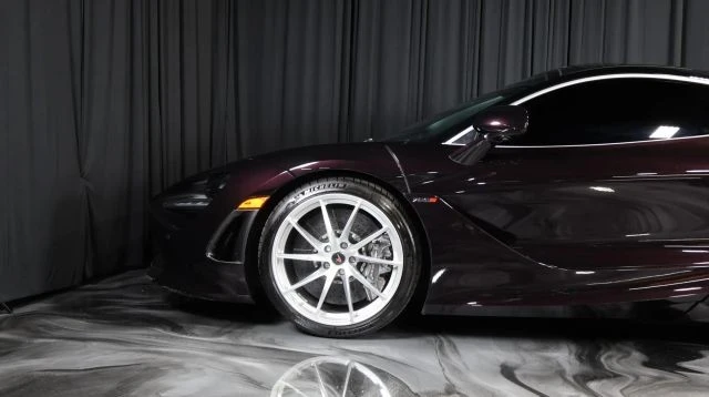 2018 McLaren 720S - Image 13 of 21