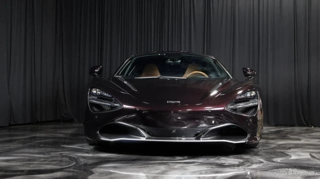 2018 McLaren 720S - Image 8 of 21
