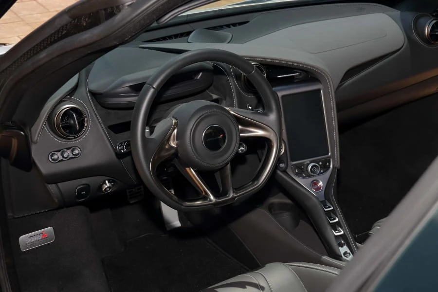 2018 McLaren 720S - Image 9 of 29