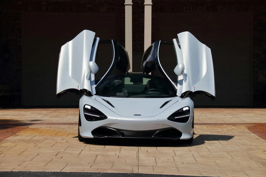 2018 McLaren 720S - Image 21 of 29