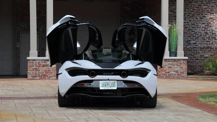 2018 McLaren 720S - Image 22 of 29