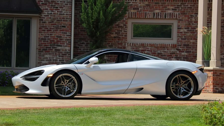 2018 McLaren 720S - Image 28 of 29