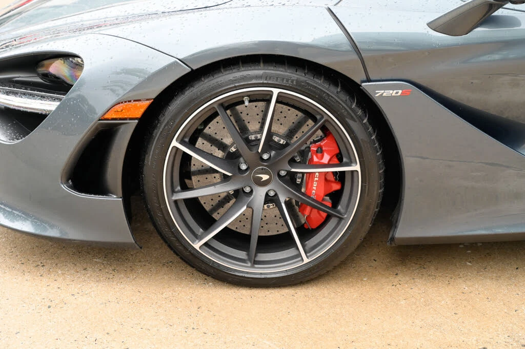 2018 McLaren 720S - Image 9 of 31