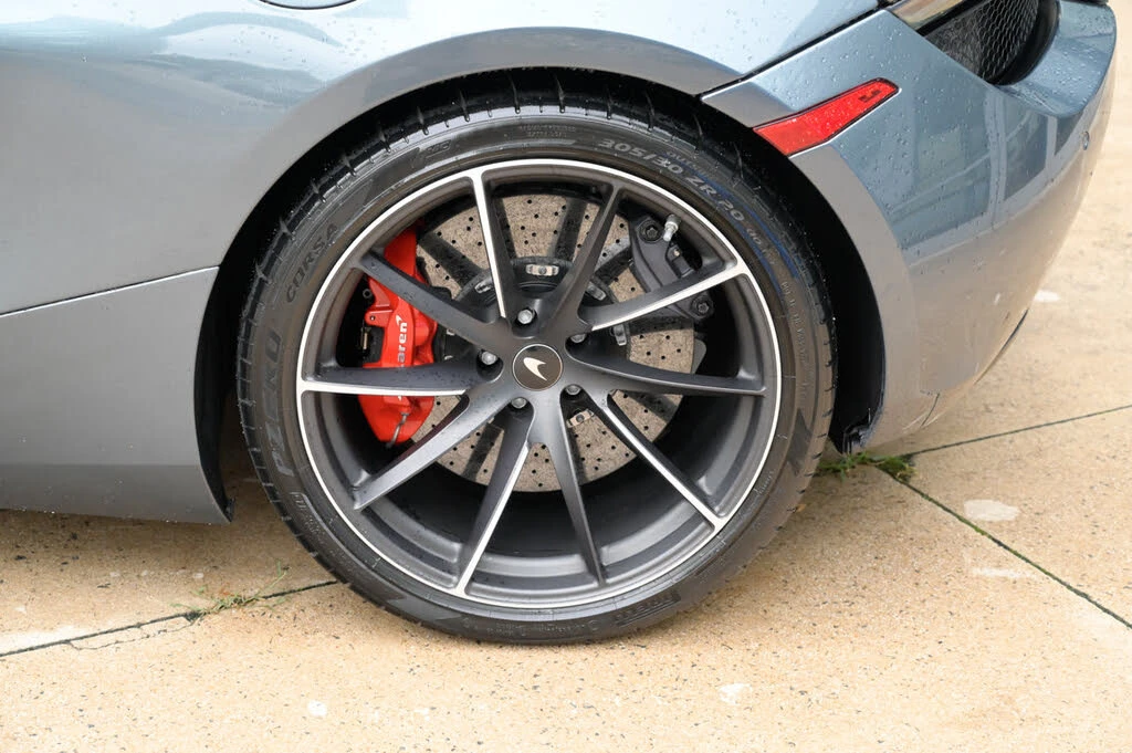 2018 McLaren 720S - Image 10 of 31