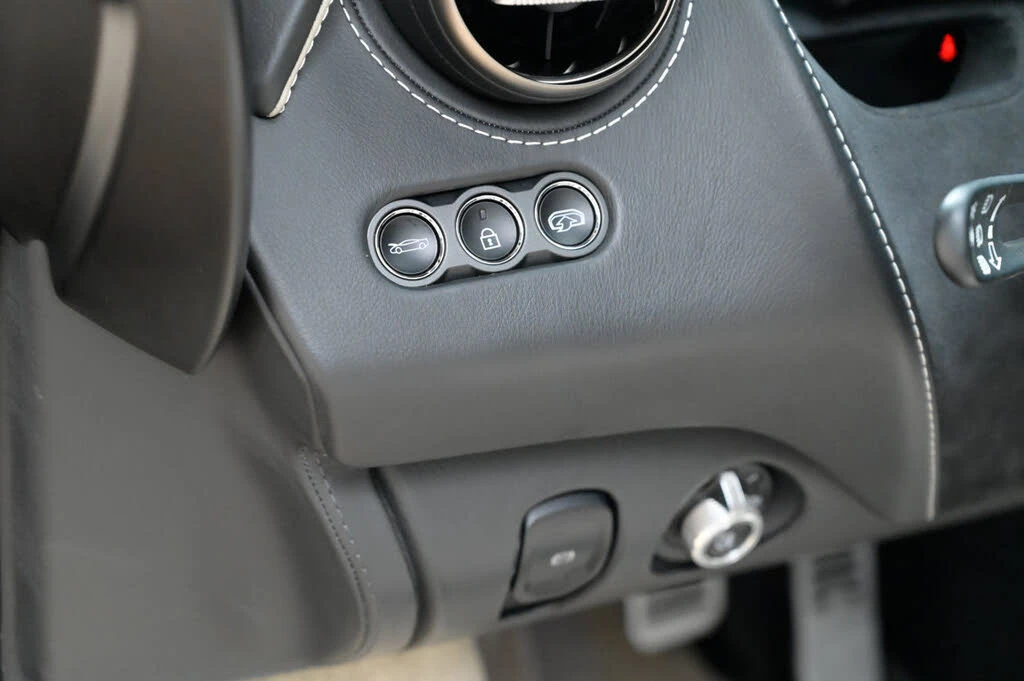 2018 McLaren 720S - Image 21 of 31