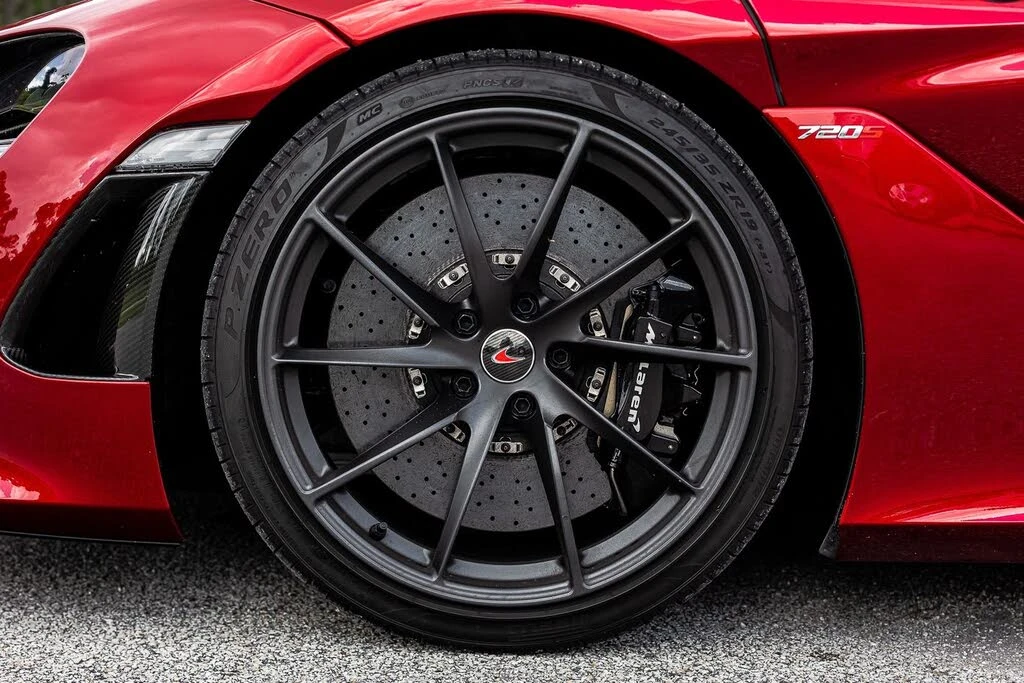 2018 McLaren 720S - Image 26 of 31
