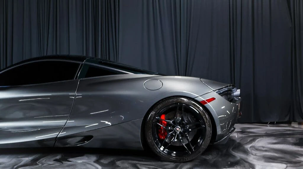 2018 McLaren 720S - Image 14 of 22