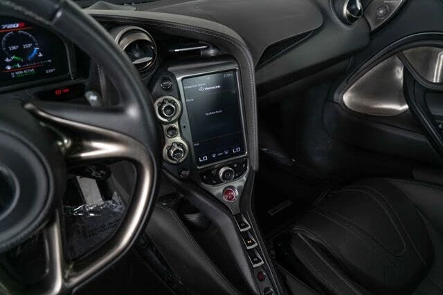 2018 McLaren 720S - Image 19 of 31