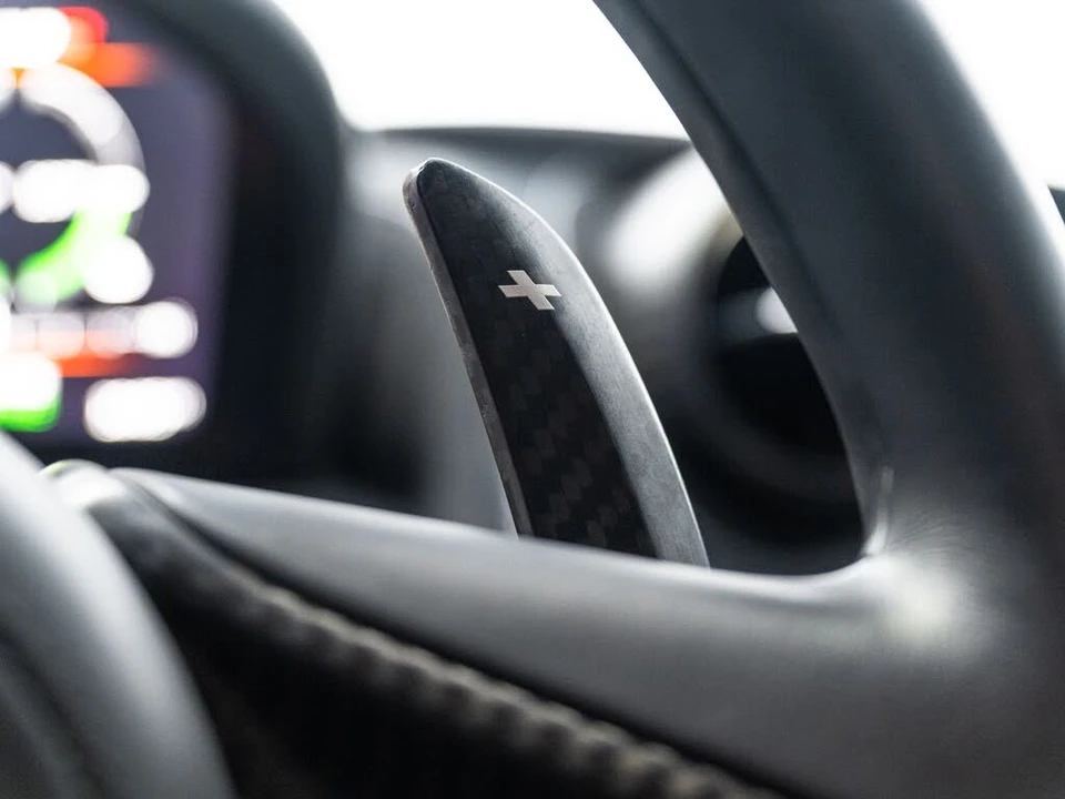 2018 McLaren 720S - Image 23 of 31