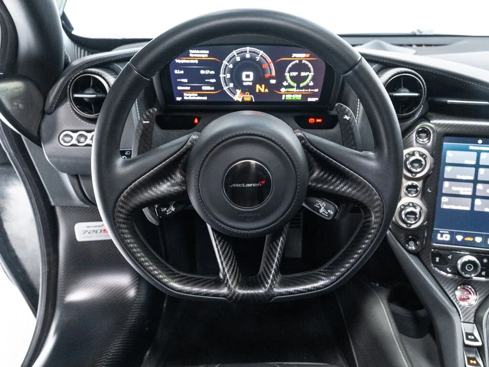 2018 McLaren 720S - Image 19 of 31