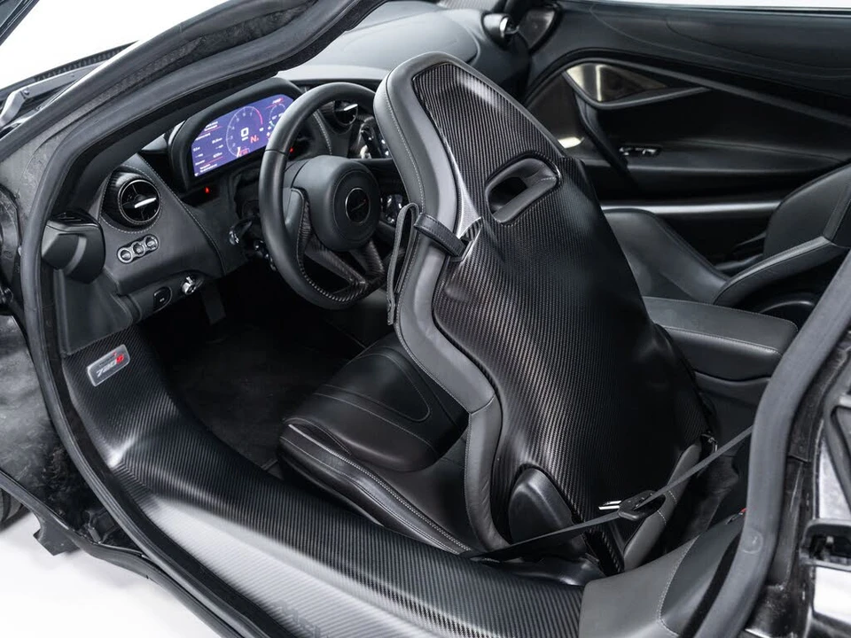 2018 McLaren 720S - Image 17 of 31