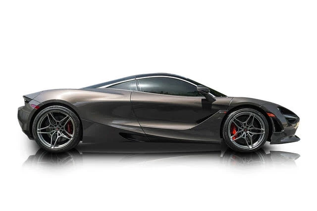 2018 McLaren 720S - Image 2 of 31