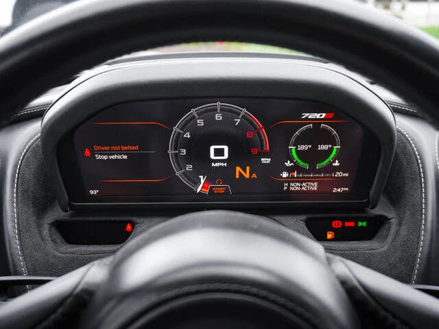 2018 McLaren 720S - Image 27 of 31