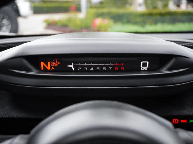 2018 McLaren 720S - Image 28 of 31
