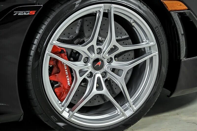 2018 McLaren 720S - Image 15 of 31
