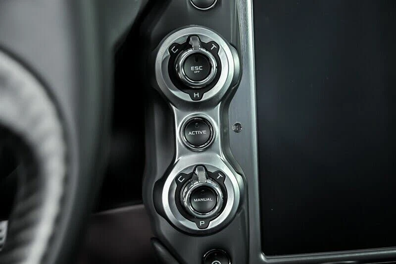 2018 McLaren 720S - Image 31 of 31