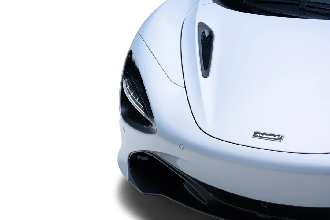 2018 McLaren 720S - Image 15 of 31