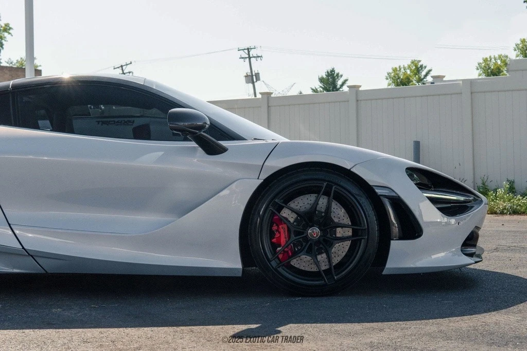 2018 McLaren 720S - Image 11 of 12