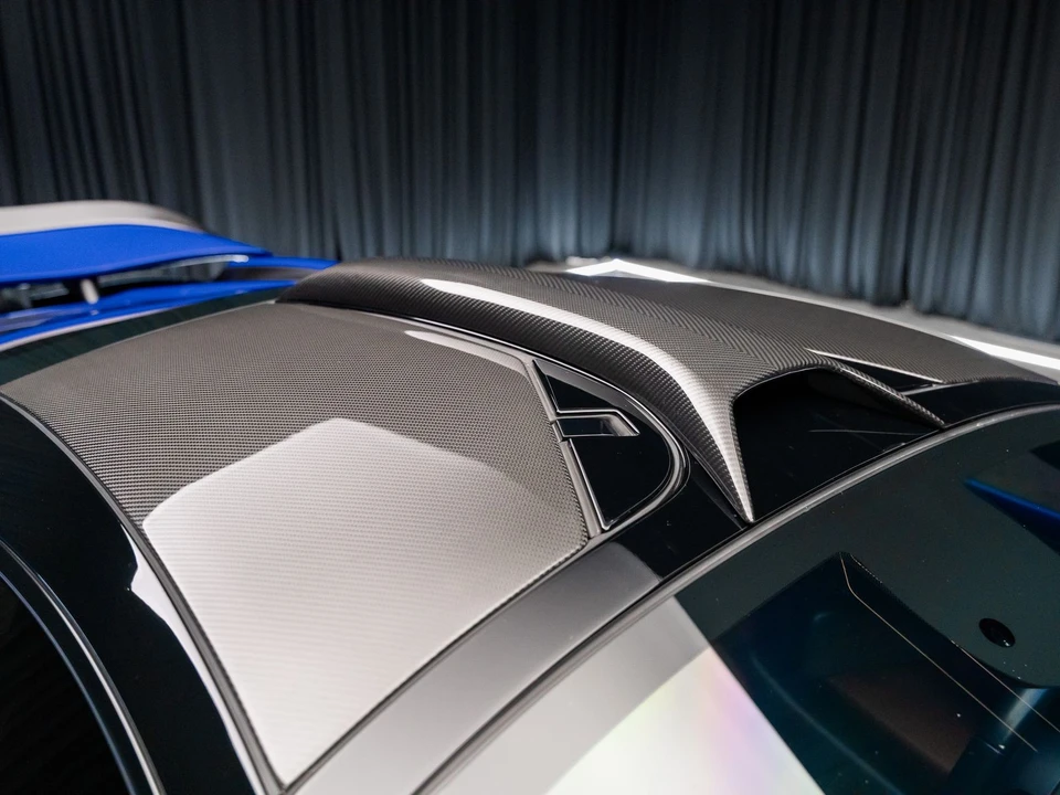 2018 McLaren 720S - Image 2 of 31