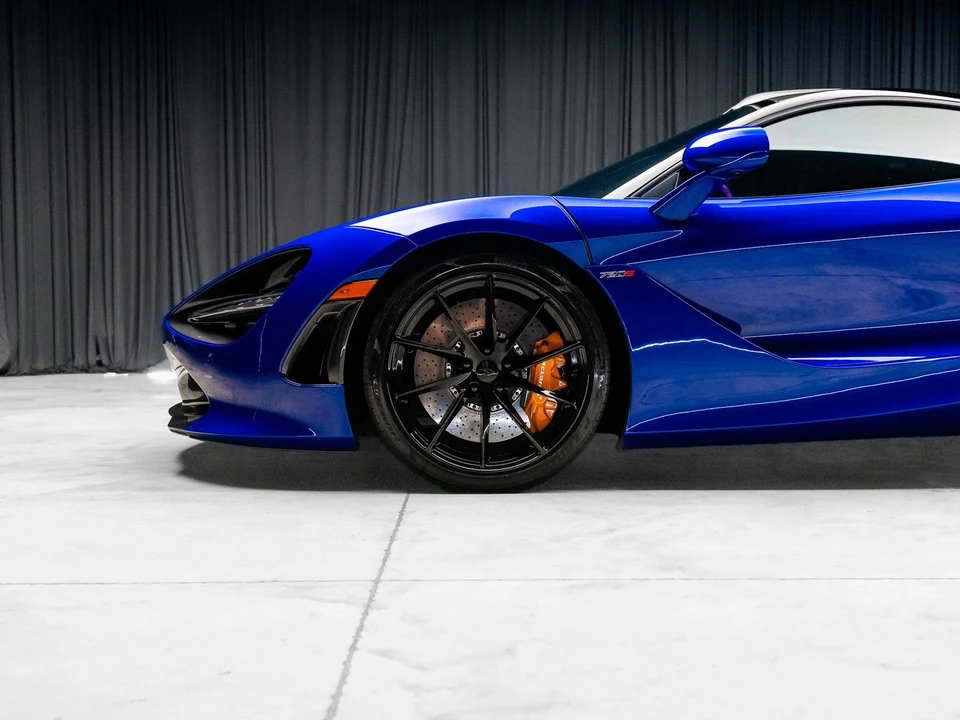 2018 McLaren 720S - Image 29 of 31