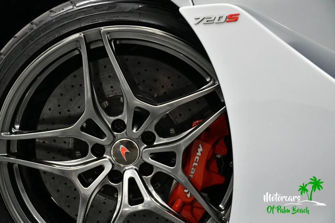 2018 McLaren 720S - Image 8 of 31