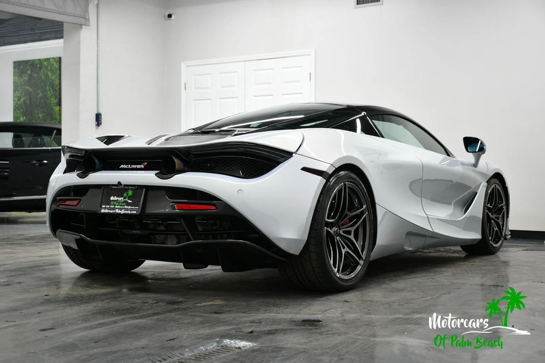2018 McLaren 720S - Image 16 of 31