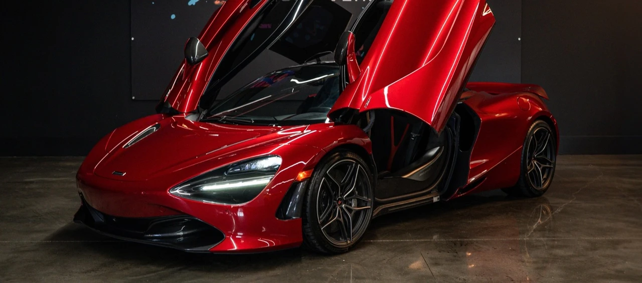2018 McLaren 720S - Image 2 of 22