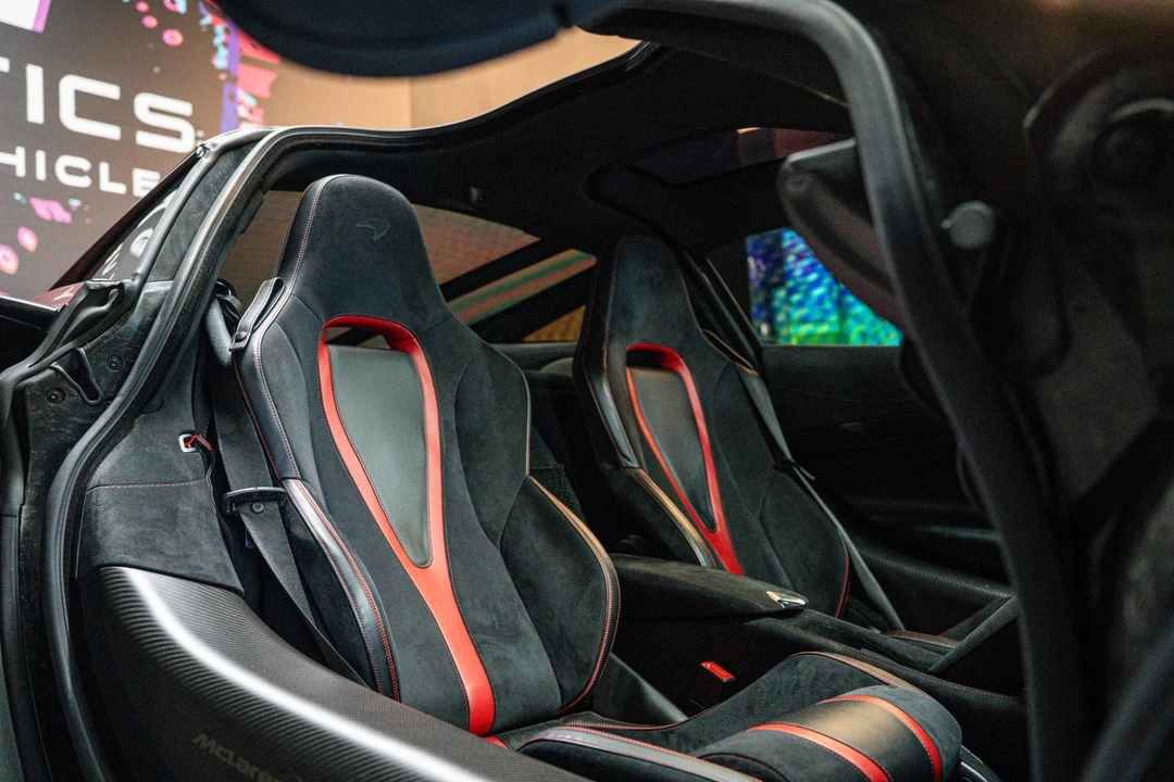 2018 McLaren 720S - Image 11 of 22
