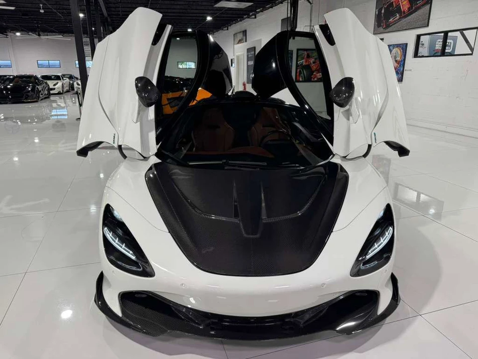 2018 McLaren 720S - Image 10 of 12