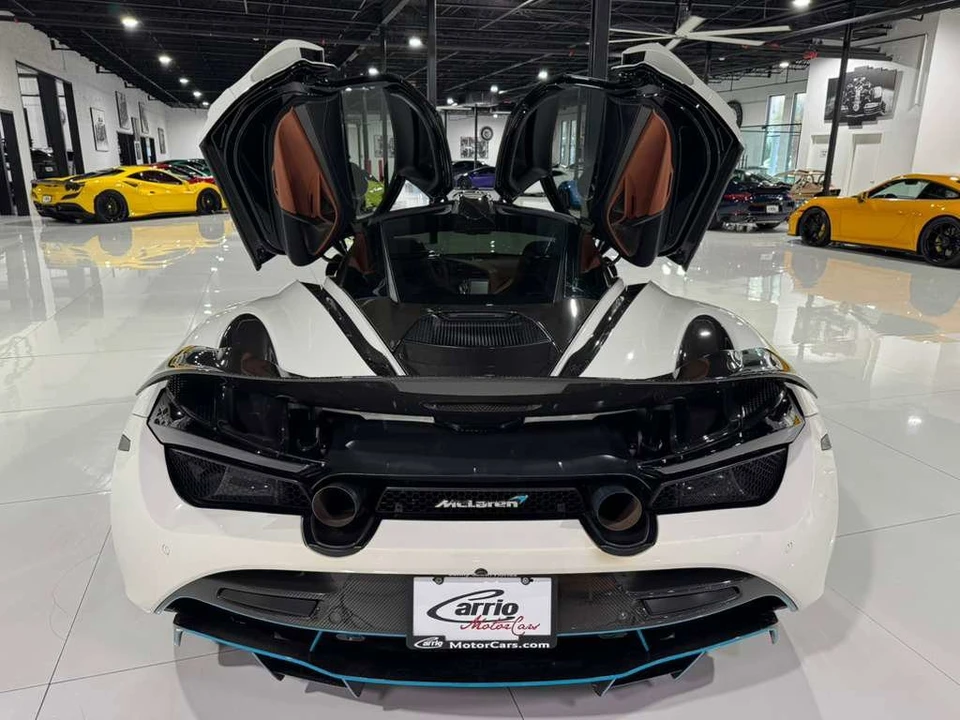 2018 McLaren 720S - Image 14 of 21