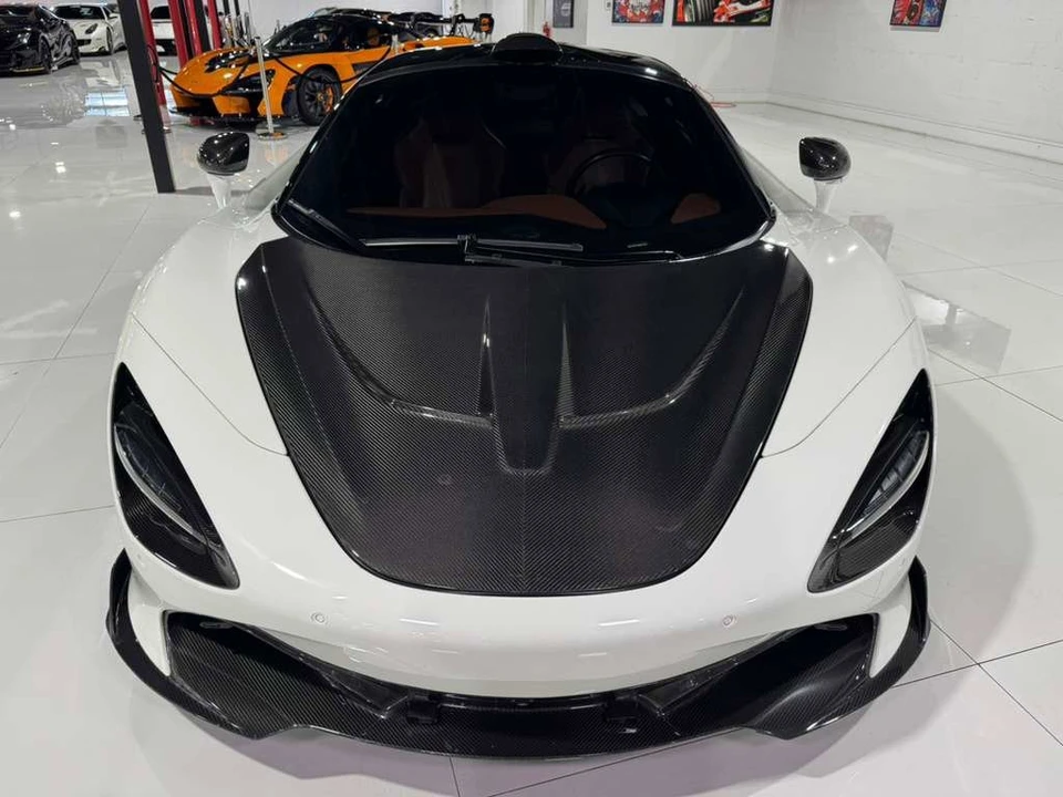 2018 McLaren 720S - Image 2 of 12