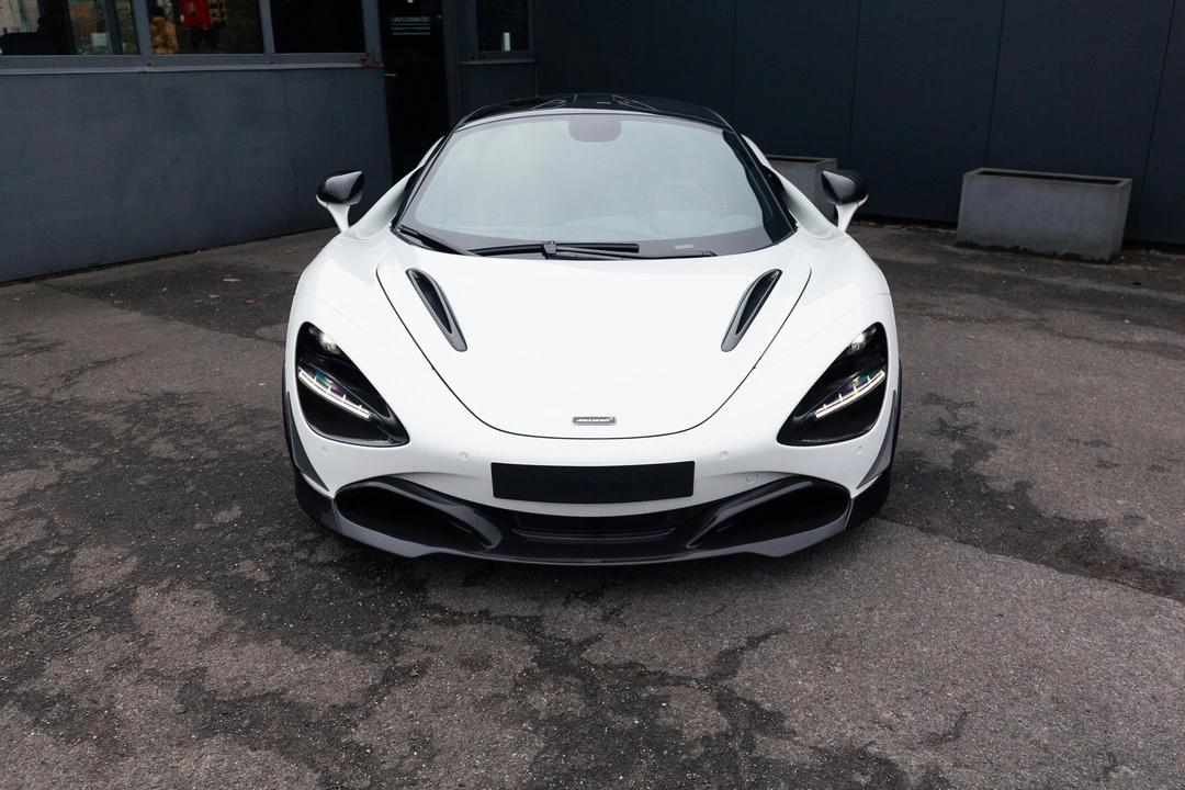 2018 McLaren 720S - Image 15 of 21