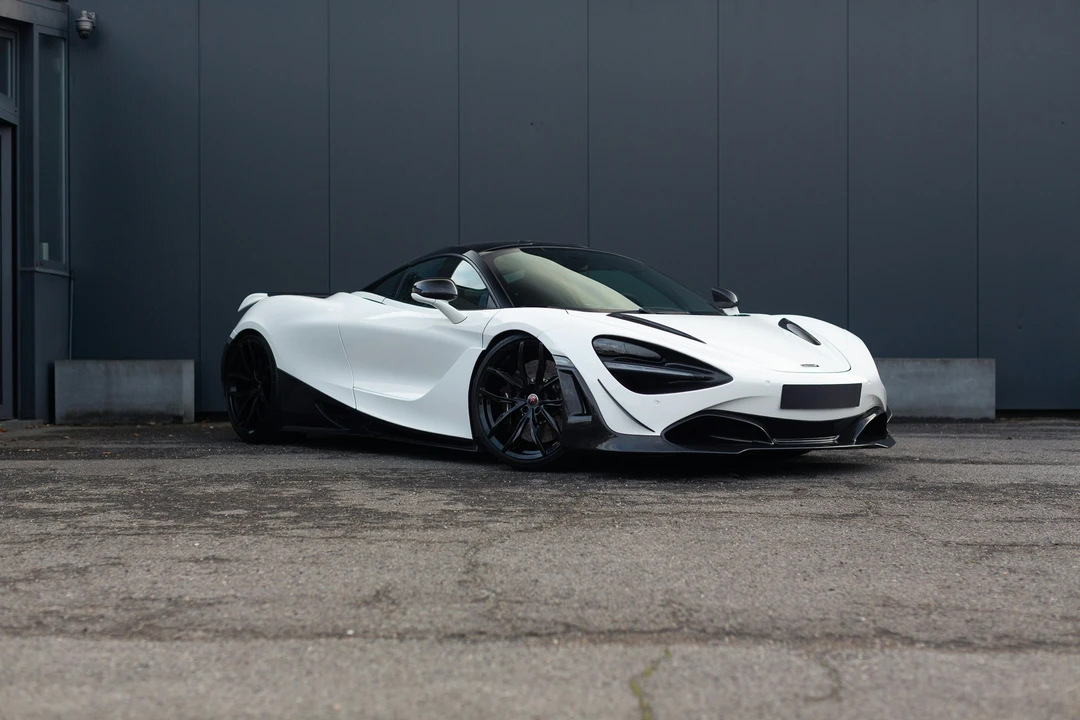 2018 McLaren 720S - Image 16 of 21