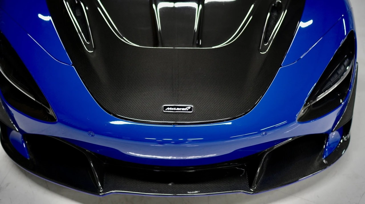 2018 McLaren 720S - Image 20 of 21