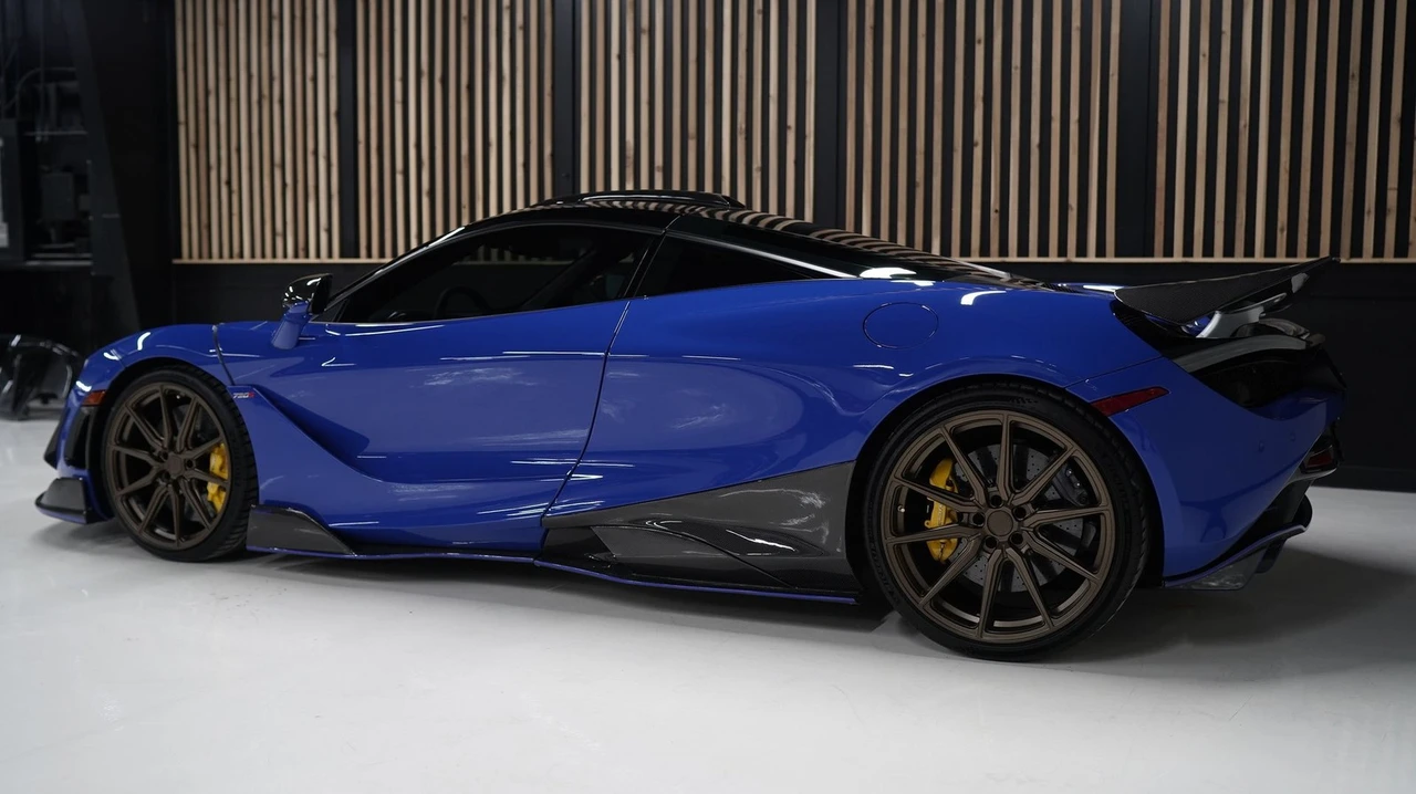 2018 McLaren 720S - Image 9 of 21