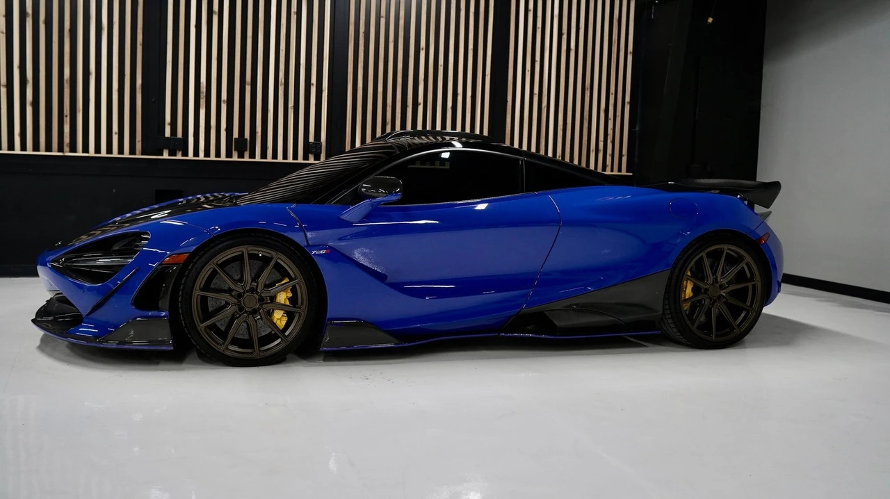 2018 McLaren 720S - Image 6 of 21